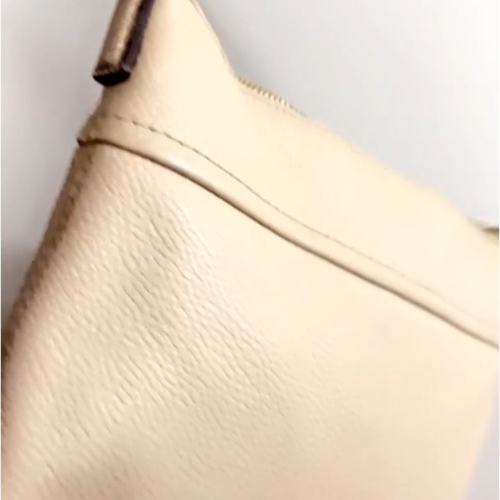 Kate Spade beautiful Like New Condition - Picture 6 of 9